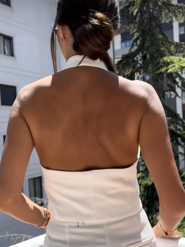 Beyaz V Yaka Boyundan Bağlamalı Yelek