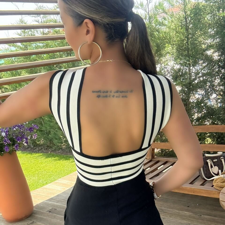 Zebra Boyun Detaylı Elbise