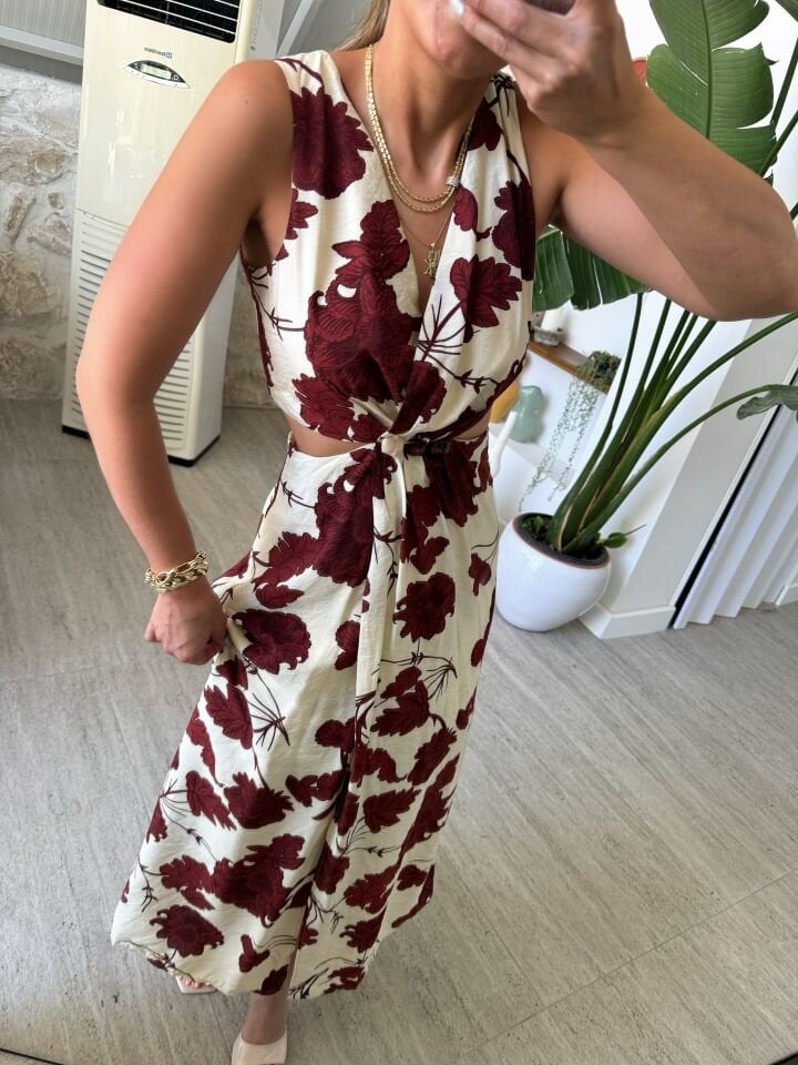Pencere Detaylı Midi Elbise