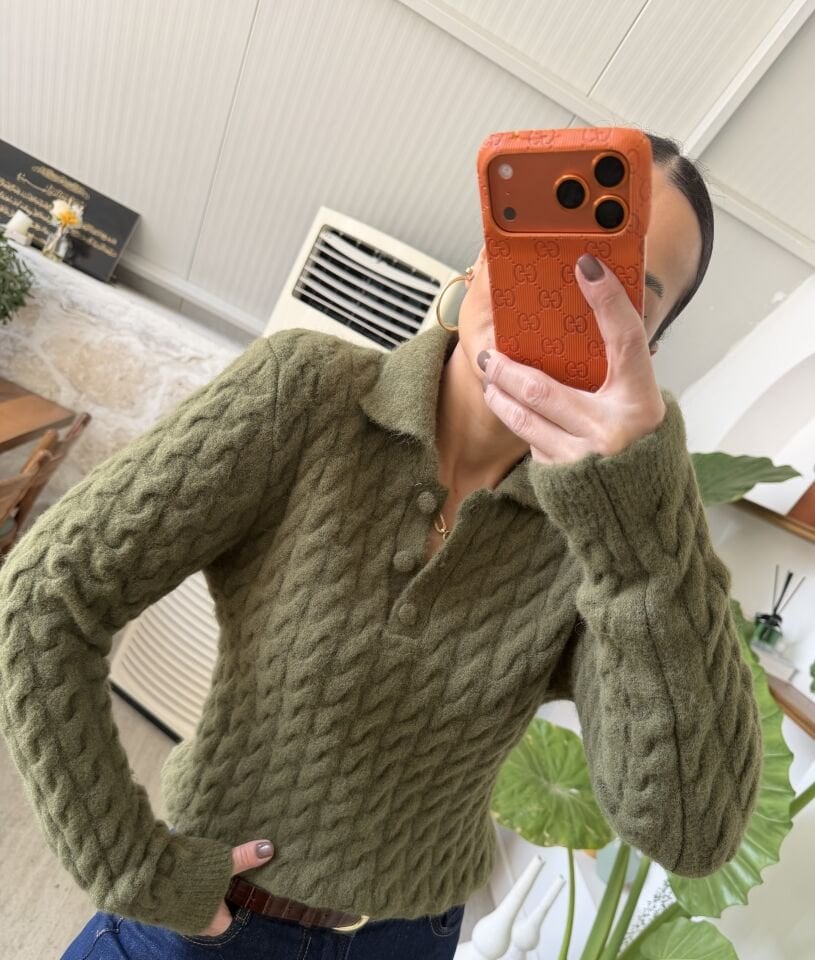 Polo Yaka Düğmeli Kazak