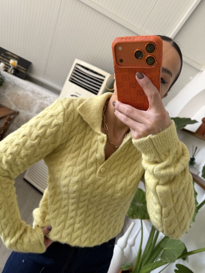 Polo Yaka Düğmeli Kazak