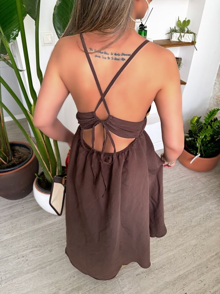Helen Elbise