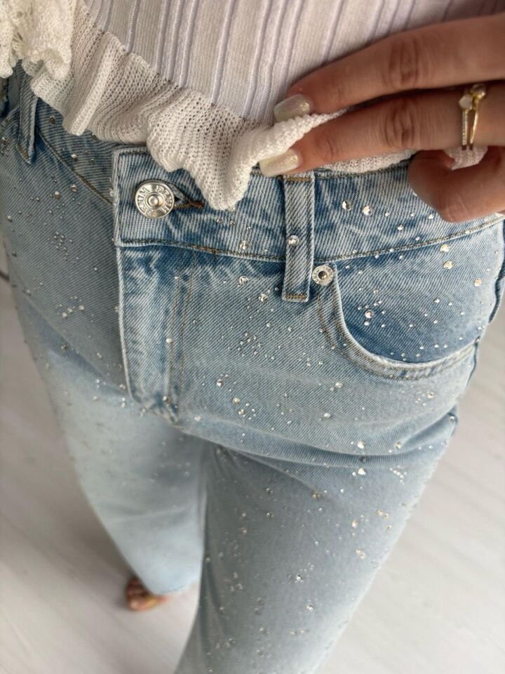 Taşlı Jean